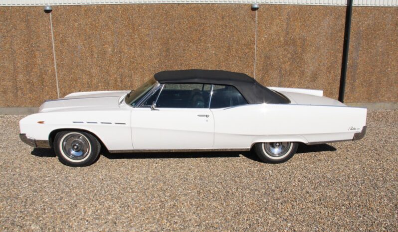 Buick Electra 225 cab full