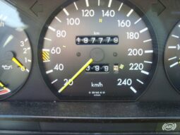 Mercedes-Benz S-Klasse (W126) 500 SE full