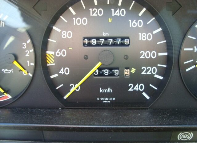 Mercedes-Benz S-Klasse (W126) 500 SE full