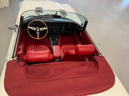 Jaguar E-Type Serie 3 5.3 Roadster full