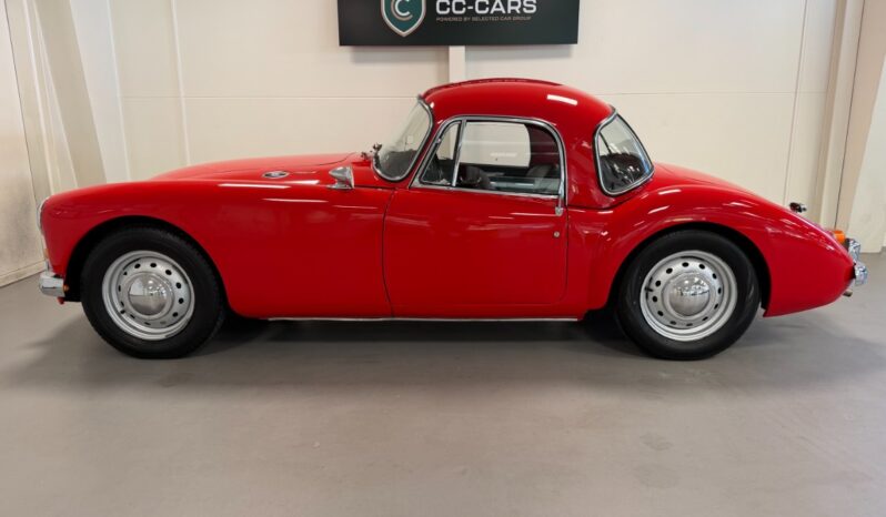 MG MGA Mk 2 Coupe full