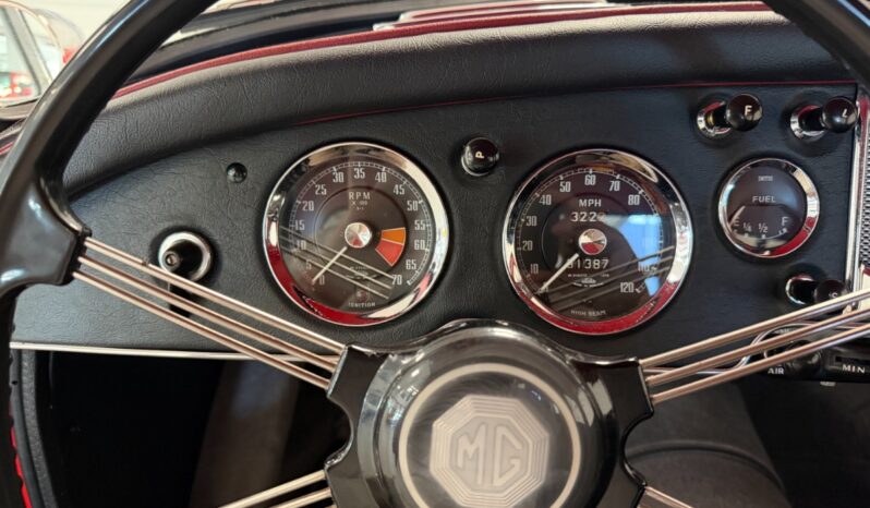 MG MGA Mk 2 Coupe full