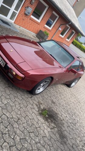 Porsche 944 944