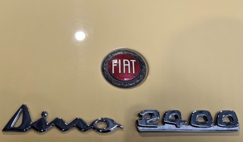 Fiat Dino 2400 Coupe full