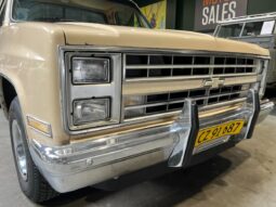 Chevrolet C10 C10 Silverado Pickup V8 full