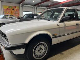 BMW 3-serie E30 320i full