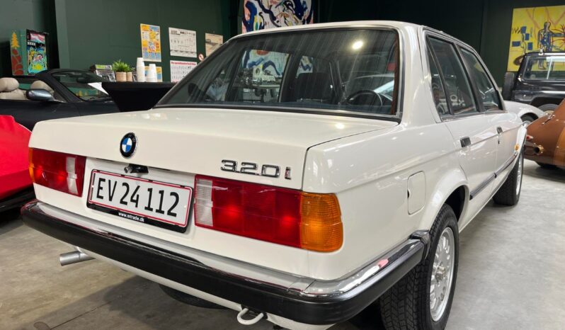 BMW 3-serie E30 320i full