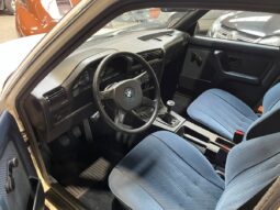 BMW 3-serie E30 320i full