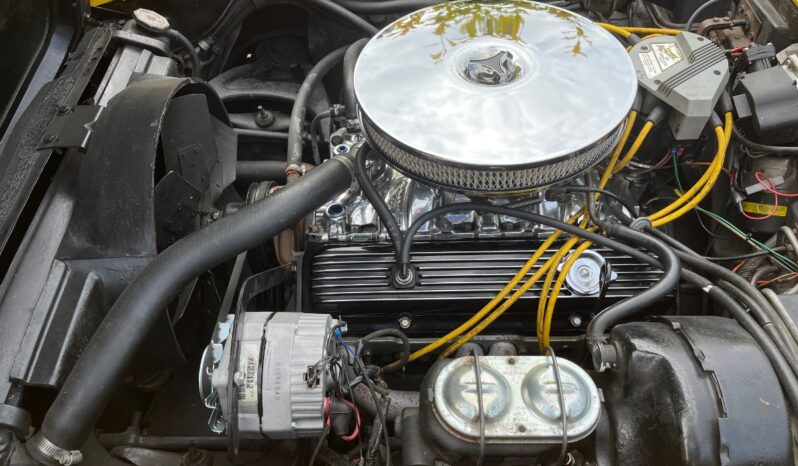 Chevrolet Corvette C3 Stingray Targa full