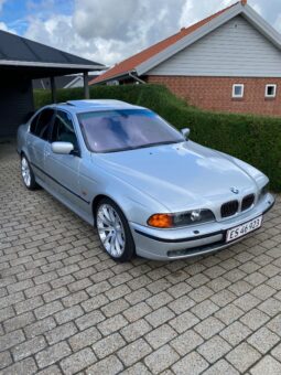 BMW 5-serie E39 540i