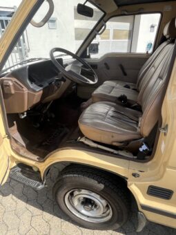 Toyota HiAce Hiace full