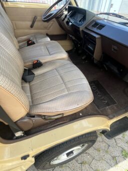 Toyota HiAce Hiace full