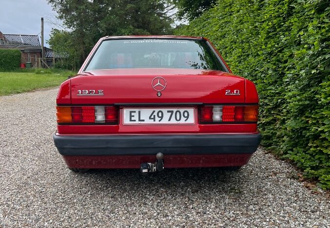Mercedes-Benz 190 (W201) 2.0 benzin full