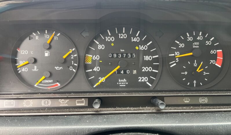 Mercedes-Benz 190 (W201) 2.0 benzin full