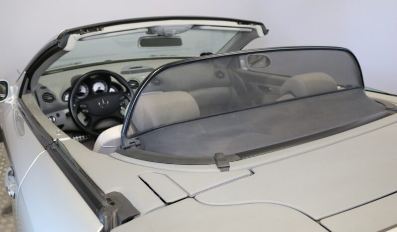 Mercedes-Benz SL (R230) SL55 AMG full