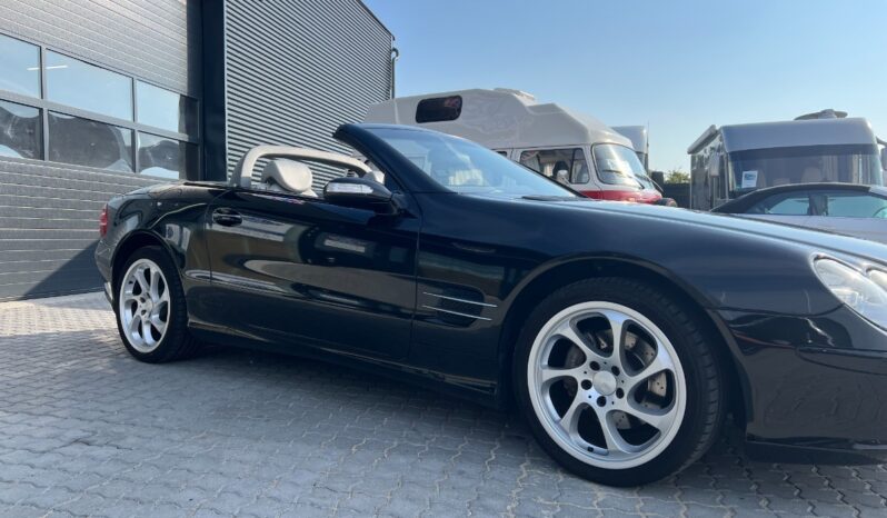 Mercedes-Benz SL (R230) 350SL full