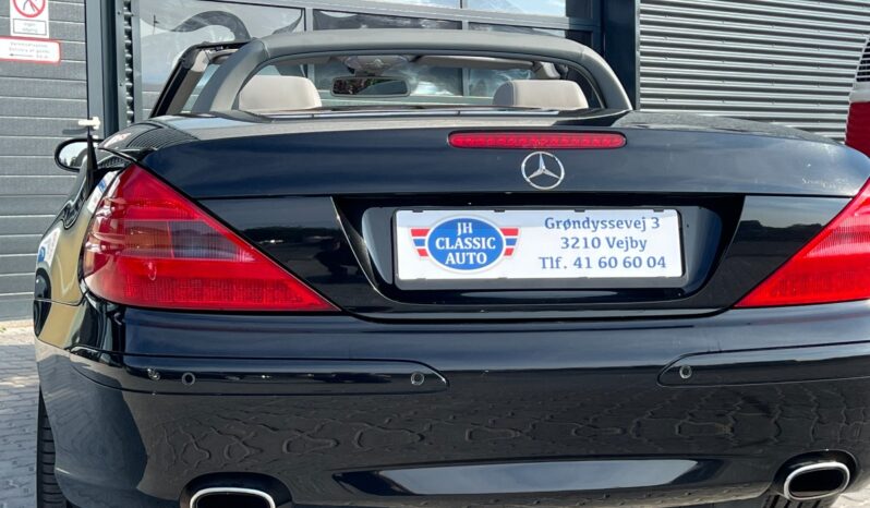 Mercedes-Benz SL (R230) 350SL full