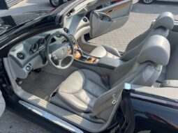 Mercedes-Benz SL (R230) 350SL full