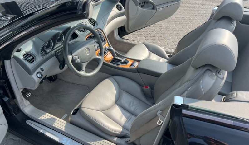 Mercedes-Benz SL (R230) 350SL full
