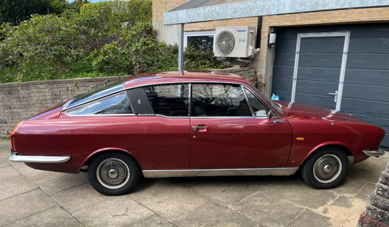 Sunbeam Alpine Rapier Fastback Coupe full