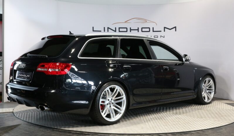 Audi RS RS6 V10 5.0 TFSI Avant full