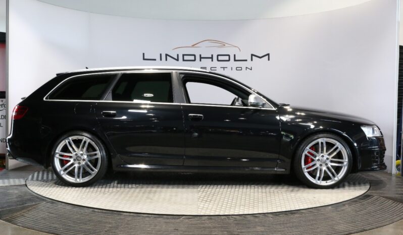 Audi RS RS6 V10 5.0 TFSI Avant full