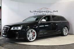 Audi RS RS6 V10 5.0 TFSI Avant full