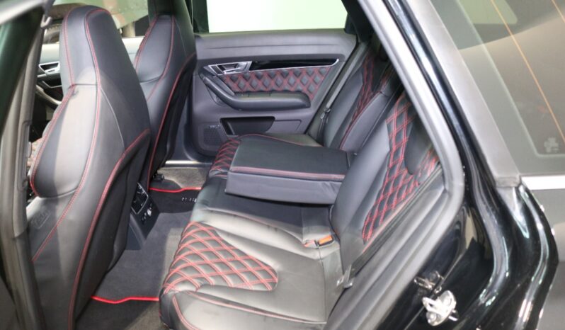 Audi RS RS6 V10 5.0 TFSI Avant full