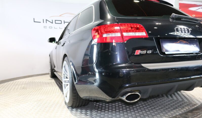 Audi RS RS6 V10 5.0 TFSI Avant full