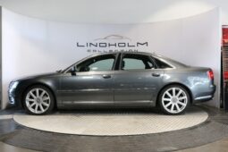Audi A8 4.2 FSi Quattro full
