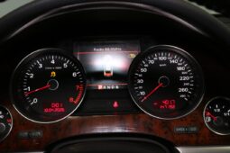 Audi A8 4.2 FSi Quattro full