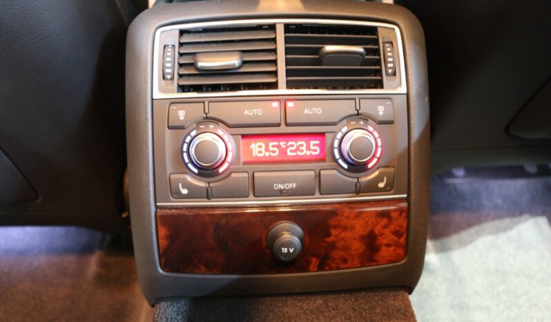 Audi A8 4.2 FSi Quattro full