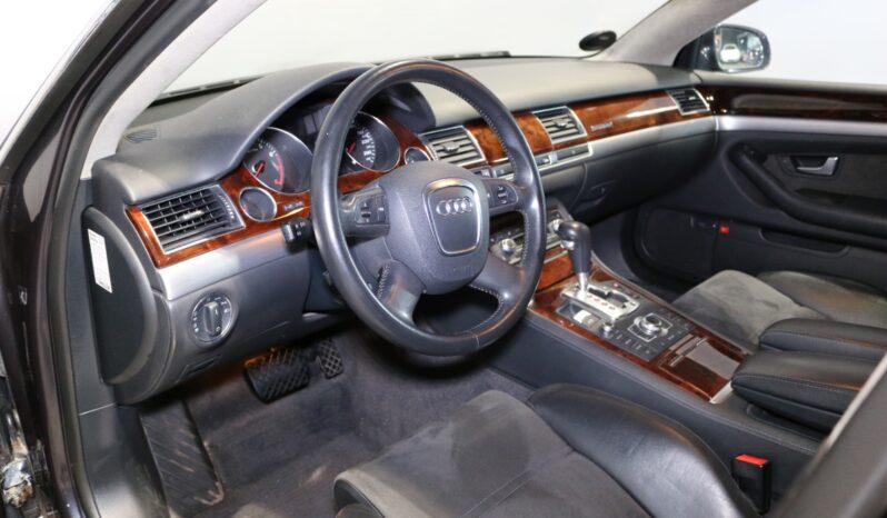 Audi A8 6,0 W12 quattro Tiptr. lang full