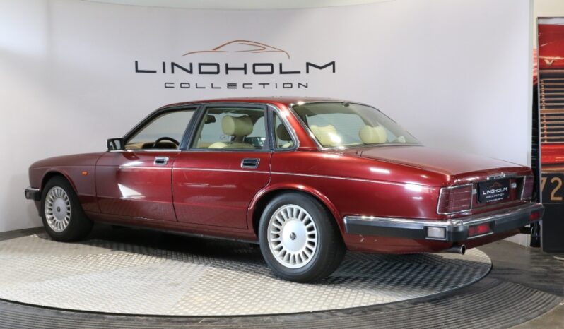 Jaguar XJ12 XJ 40 full