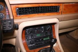 Jaguar XJ12 XJ 40 full