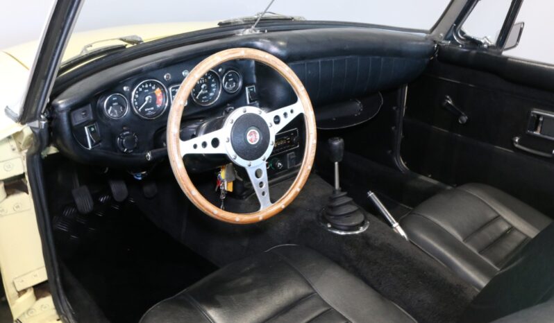 MG MGB 1.8 Roadster full