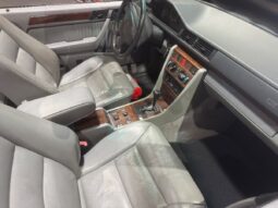 Mercedes-Benz E-Klasse (W124) cabriolet full