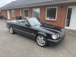 Mercedes-Benz E-Klasse (W124) cabriolet full