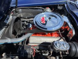 Chevrolet Corvette Sting Ray Coupe full