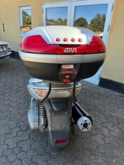 Kymco Xciting 500i Maxi Scooter full