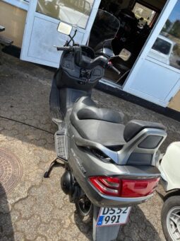 Suzuki Am 400 Burgmann Maxi Scooter full