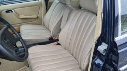 Mercedes-Benz 200-300 (W123) 230E full