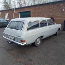 Opel Rekord Stationcar full