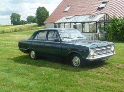 Vauxhall Victor 101 Super full