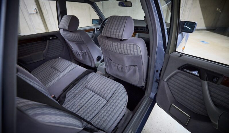 Mercedes-Benz E-Klasse (S124) 230 TE full