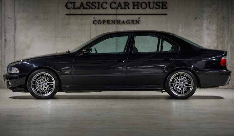 BMW 5-serie E39 M5 full