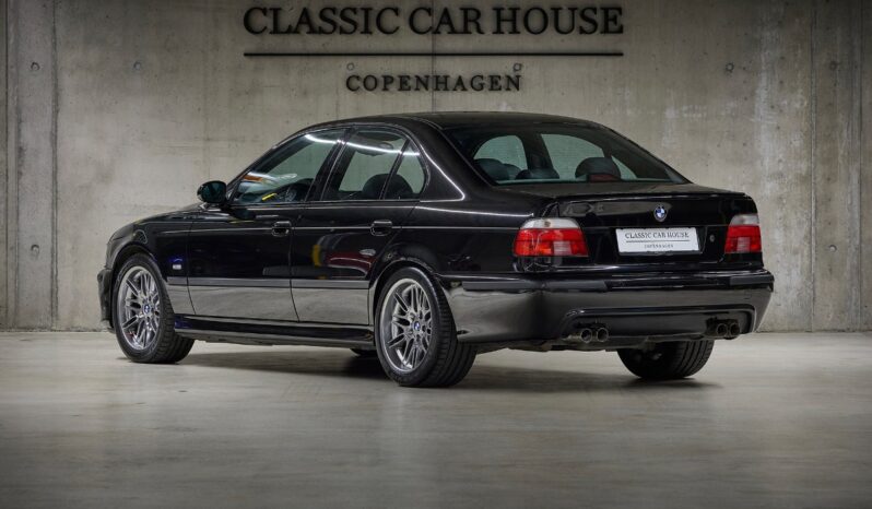 BMW 5-serie E39 M5 full