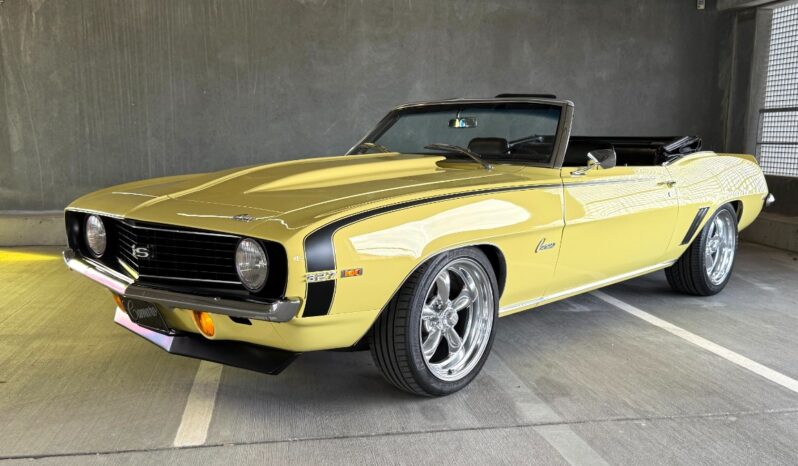 Chevrolet Camaro SS Convertible full