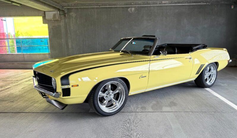 Chevrolet Camaro SS Convertible full