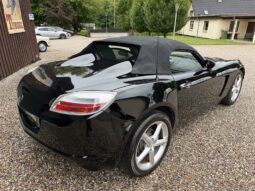 Opel GT 2,0 Turbo full